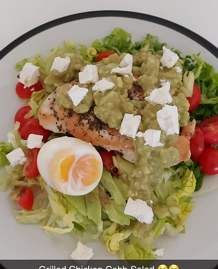 GRILLED CHICKEN COBB SALAD