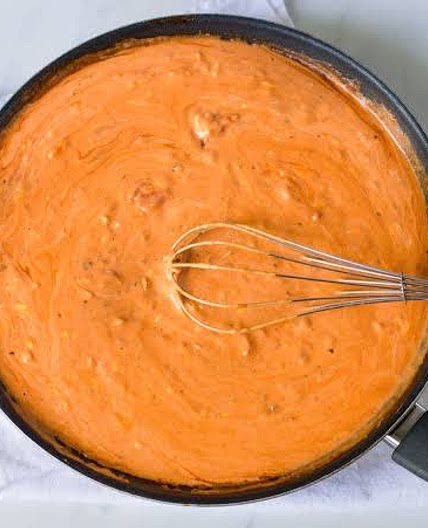 Simple Creamy Napoli Sauce