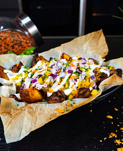 Chilli Brisket - Loaded Cajun Wedges with a Nacho Crumb by Pureety