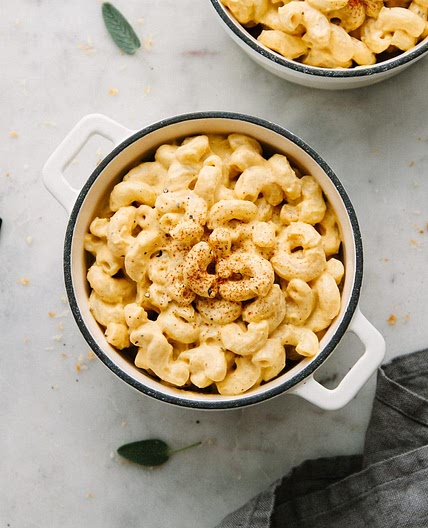 VEGAN BUTTERNUT SQUASH MAC & CHEESE