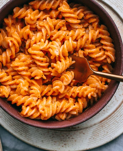 Creamy Vegan Red Pepper Pasta