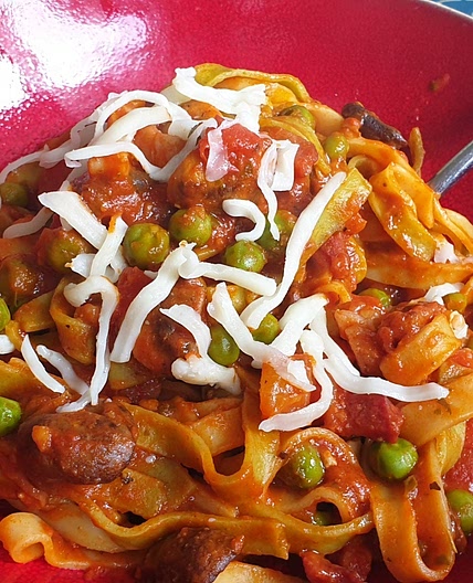 Mushroom and Pancetta tomato pasta