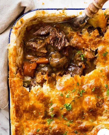 Chunky Beef & Mushroom Pie