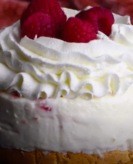 Raspberry Cheesecake Cup