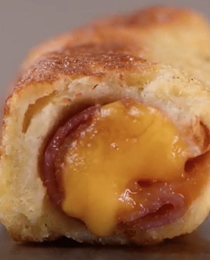 Monte Cristo Roll-Ups