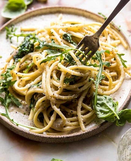 CACIO E PEPE with ARUGULA & LEMON