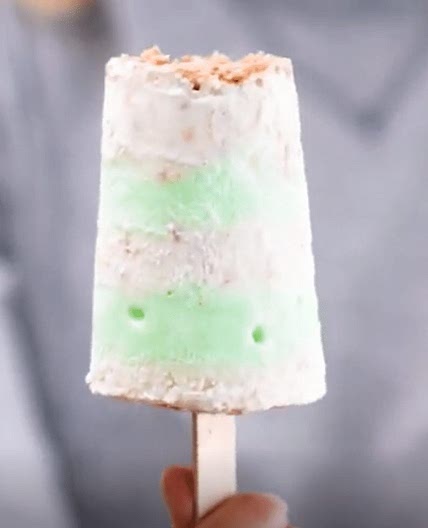 Key Lime Pie Frozen Yogurt Pops