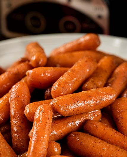 Slow Cooker Cinnamon Sugar Glazed Carrots