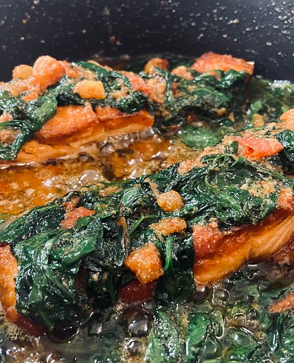 Spinach Tomato Seared Salmon