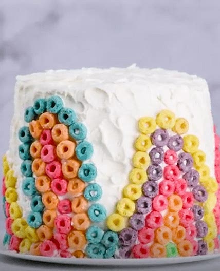 Fruit Loop Cake