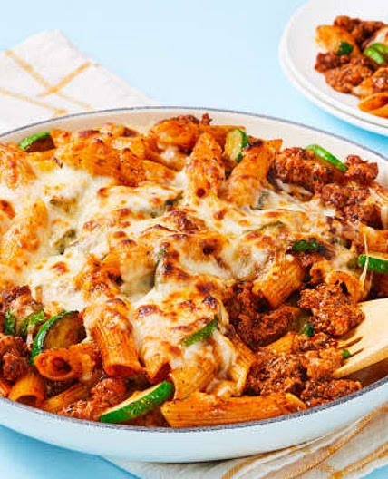 Chicken sausage penne with pink sauce plus zucchini & melty mozz an Everyplate copy-cat recipe