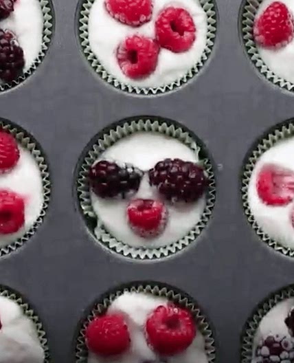 Yummy Frozen Yogurt Bites