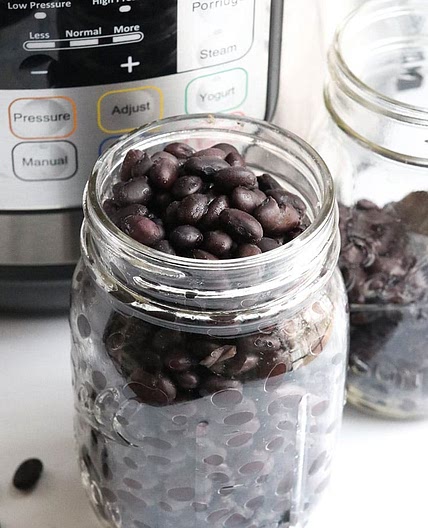 Instant Pot Black Beans (No Soaking Required!)
