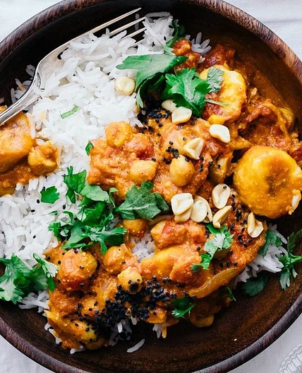 Erdnuss-Bananen-Curry – gebana