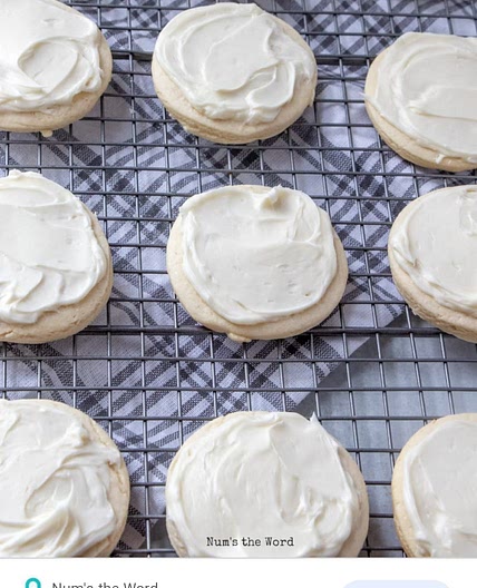 Christmas Sugar Cookies with Frosting