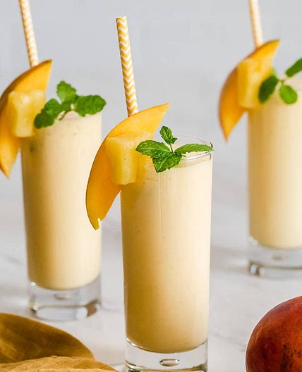 Mango Pineapple Smoothie