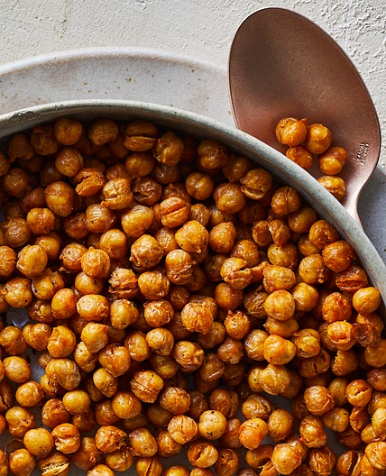 Air-Fryer Crispy Chickpeas
