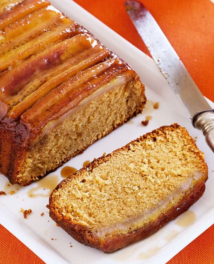 Banana caramel cake