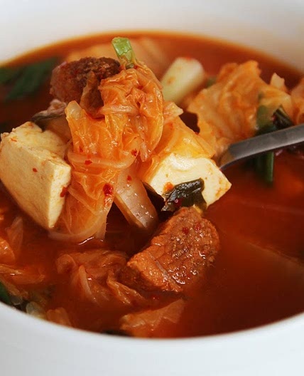 Kimchi soup (Kimchi-guk)