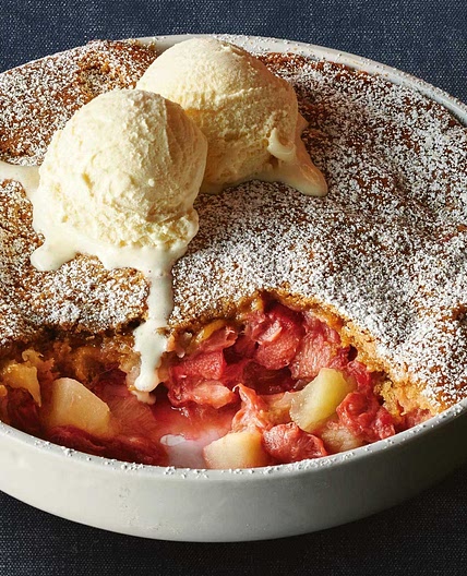 Apple and rhubarb cobbler