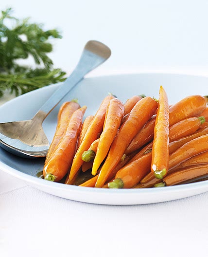 Cinnamon-glazed carrots