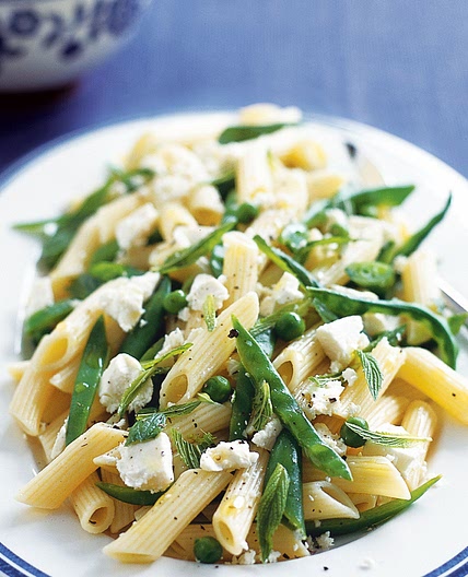Penne with peas, feta and lemon