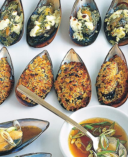 Trio of mussels
