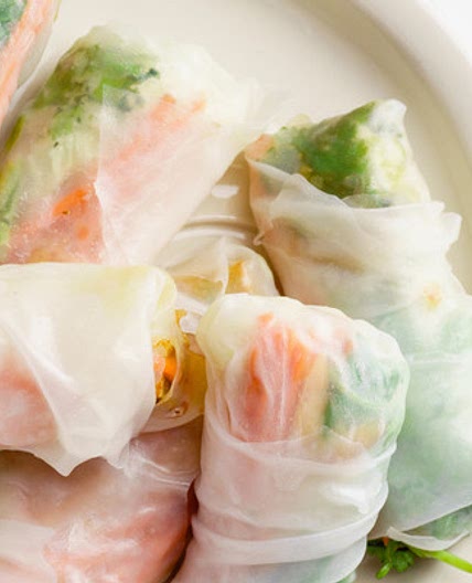 Rice Paper Rolls with Peanut Dipping Sauce