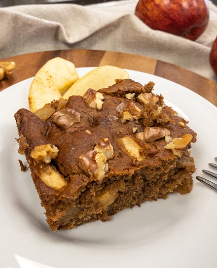 Apple Traybake