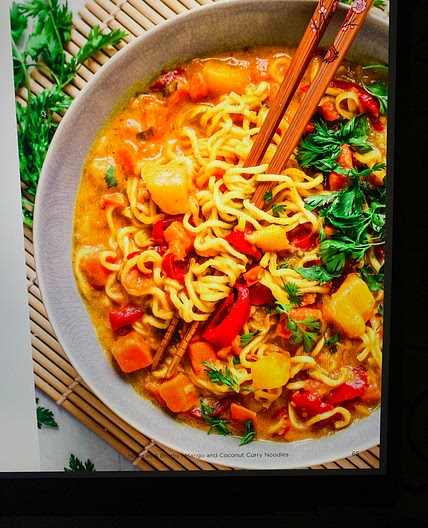 mango and coconut curry noodles 