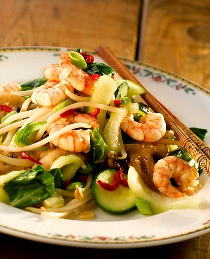 Prawn, Chilli & Garlic Stir-fry with Noodles