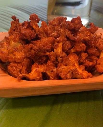 Raw vegan cauliflower popcorn