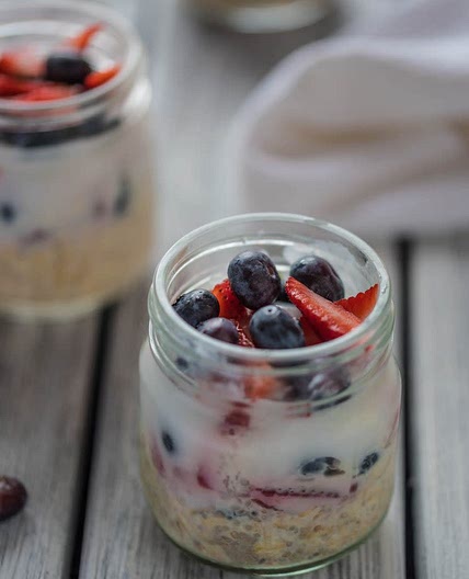Fruity Overnight Oat Cups