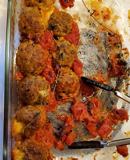 Mozzarella-Stuffed Turkey Pesto Meatballs