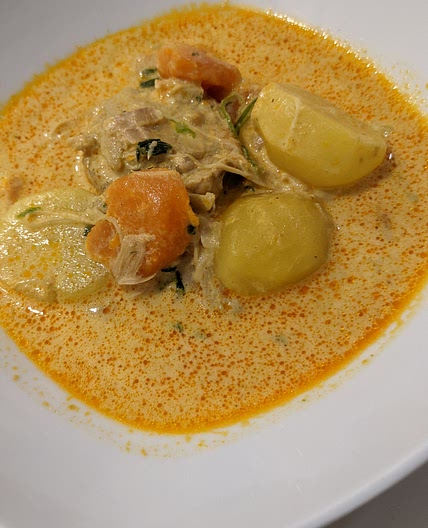 Beef rendang