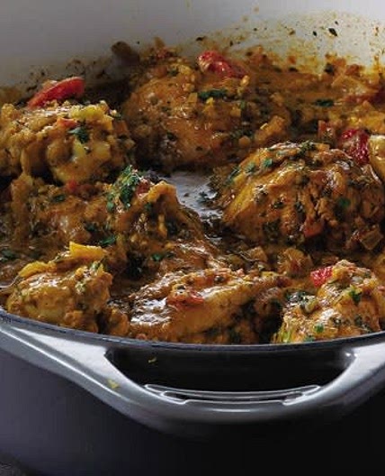 Curried chicken with cashews