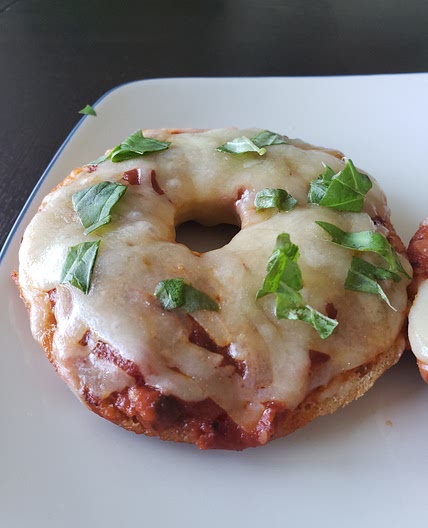 Easy Pizza Bagels