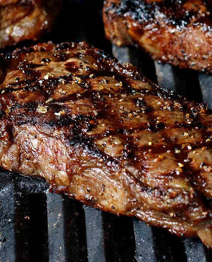 GRILLED STEAK RECIPE WITH MONTREAL STEAK MARINADE