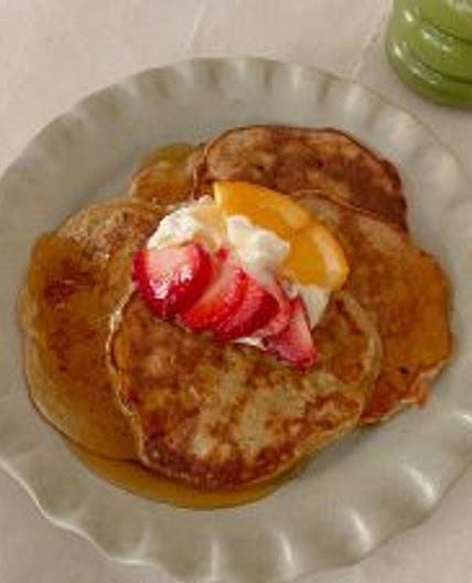My Go-To Healthy Banana Egg Pancakes