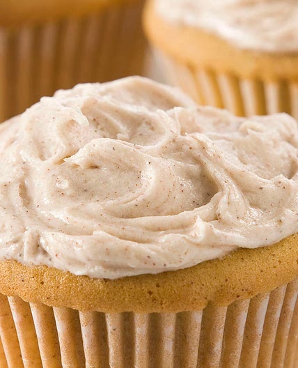Golden Cinnamon Cupcakes