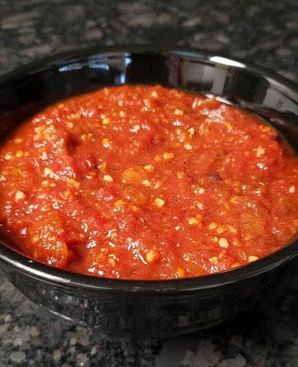 Lori's Garlicky Marinara Sauce