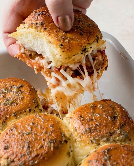 Pull Apart Garlic Bread Meatball Sandwiches