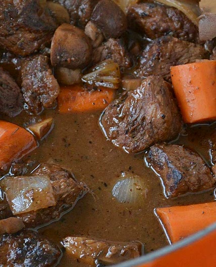 Garlic Pepper Beef Burgundy