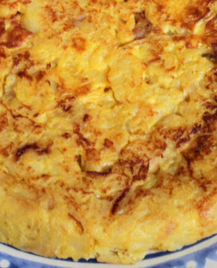Tortilla de patatas con cebolla