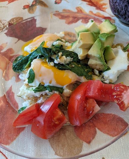 Eggs & spinach & cheese & tomato