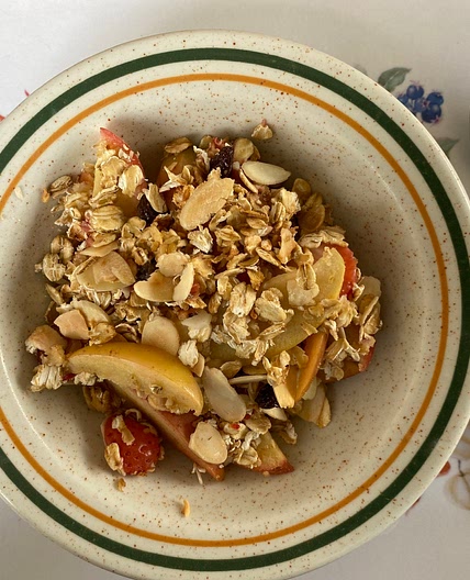 Apple and Strawberry Oat Pie