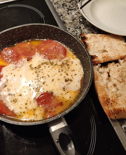 Provolone con tomate