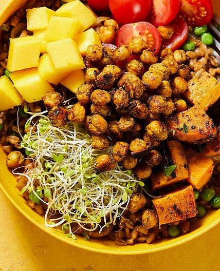 Chicky Farro Bowl