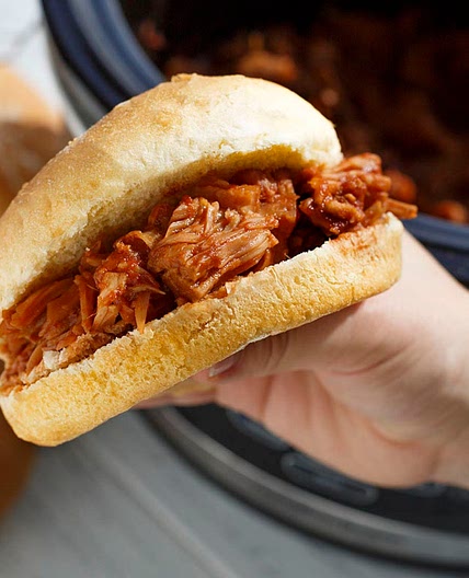 Vegan BBQ Pulled Jackfruit