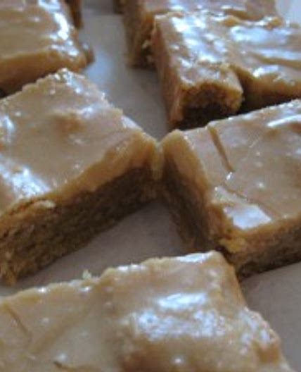 The Famous School Cafeteria Peanut Butter Bars